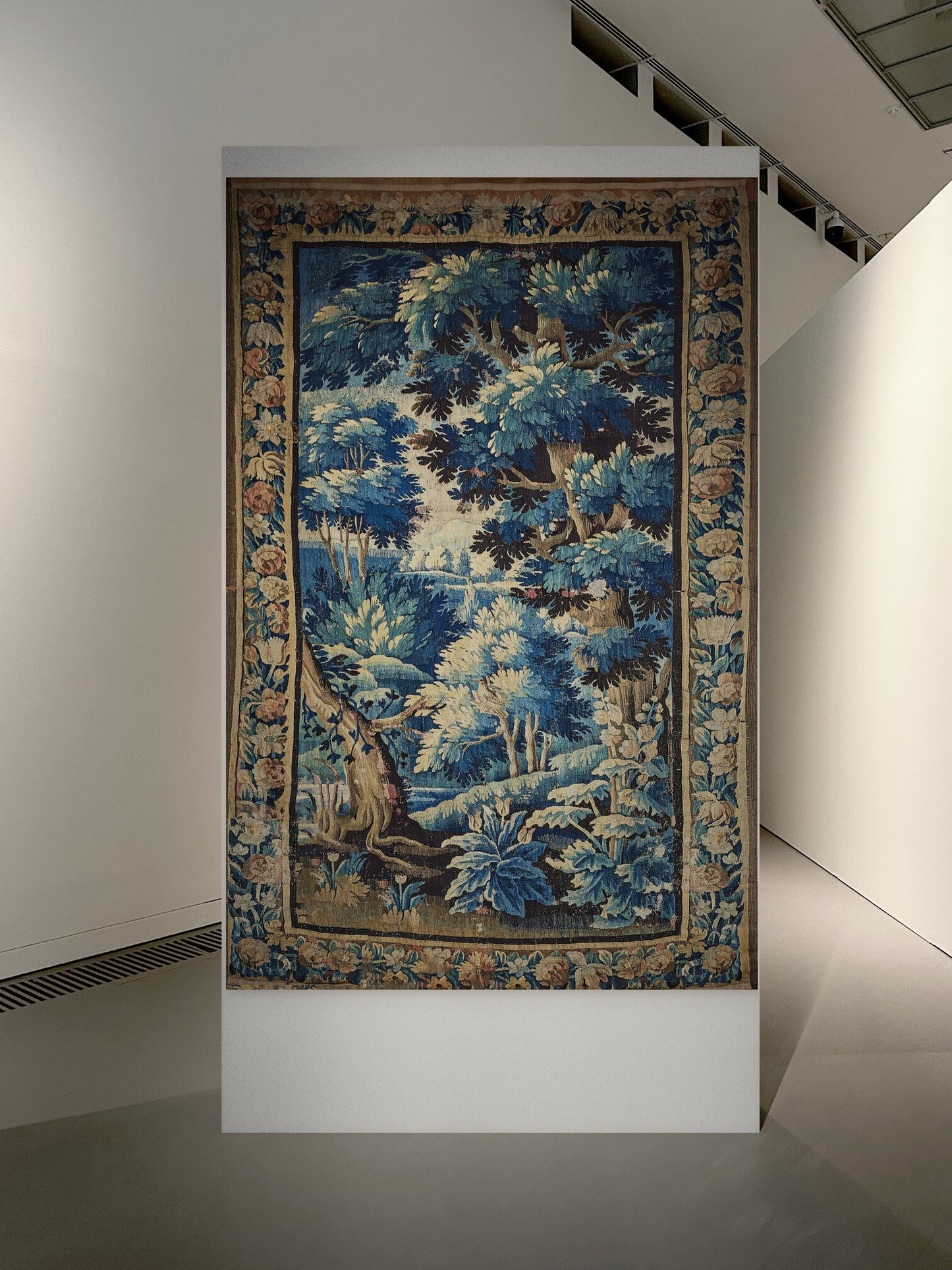 Beautiful Ultra Authentic Signature Impressive Verdure Tapestry Reproduction RE622305