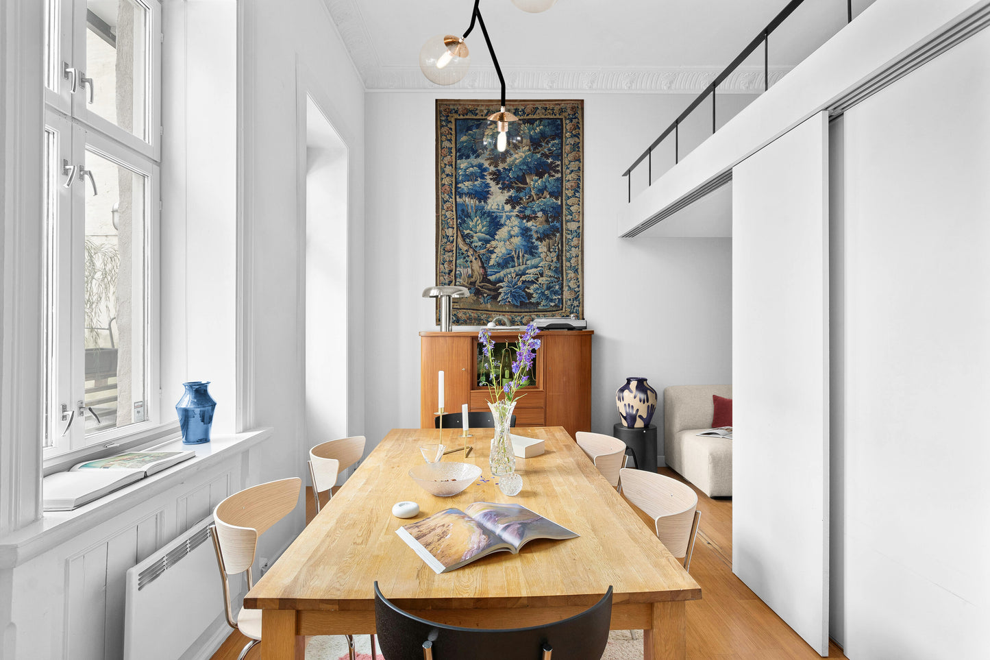 Beautiful Ultra Authentic Signature Impressive Verdure Tapestry Reproduction RE622305