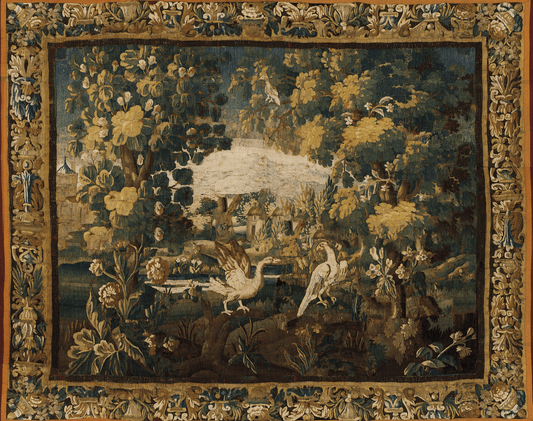 The Swan Court of Arcadia: A Verdure of Romance and Regal Grace RE417454