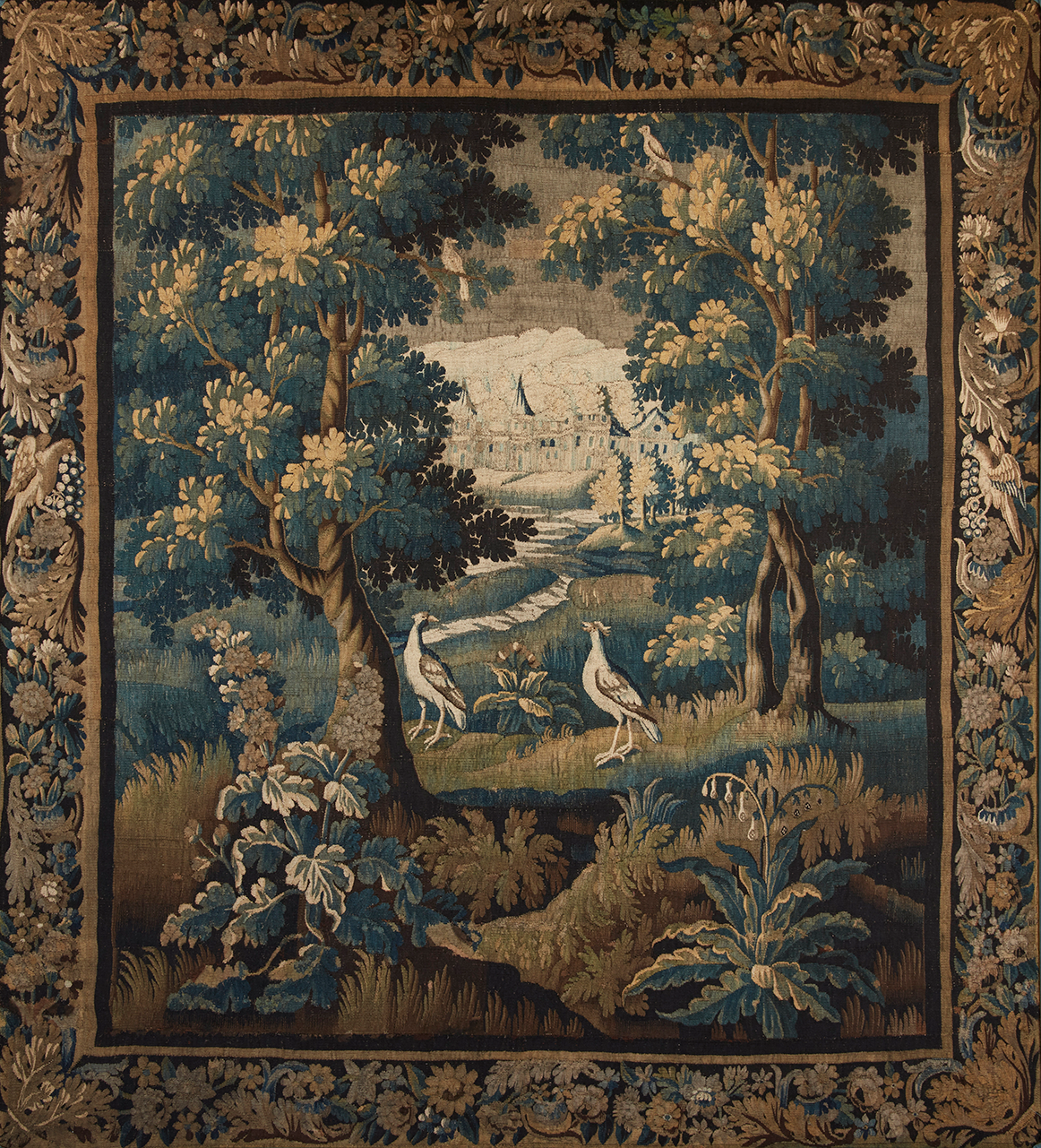 The Estate Beyond the Trees: A Verdure of Aristocratic Stillness RE653924