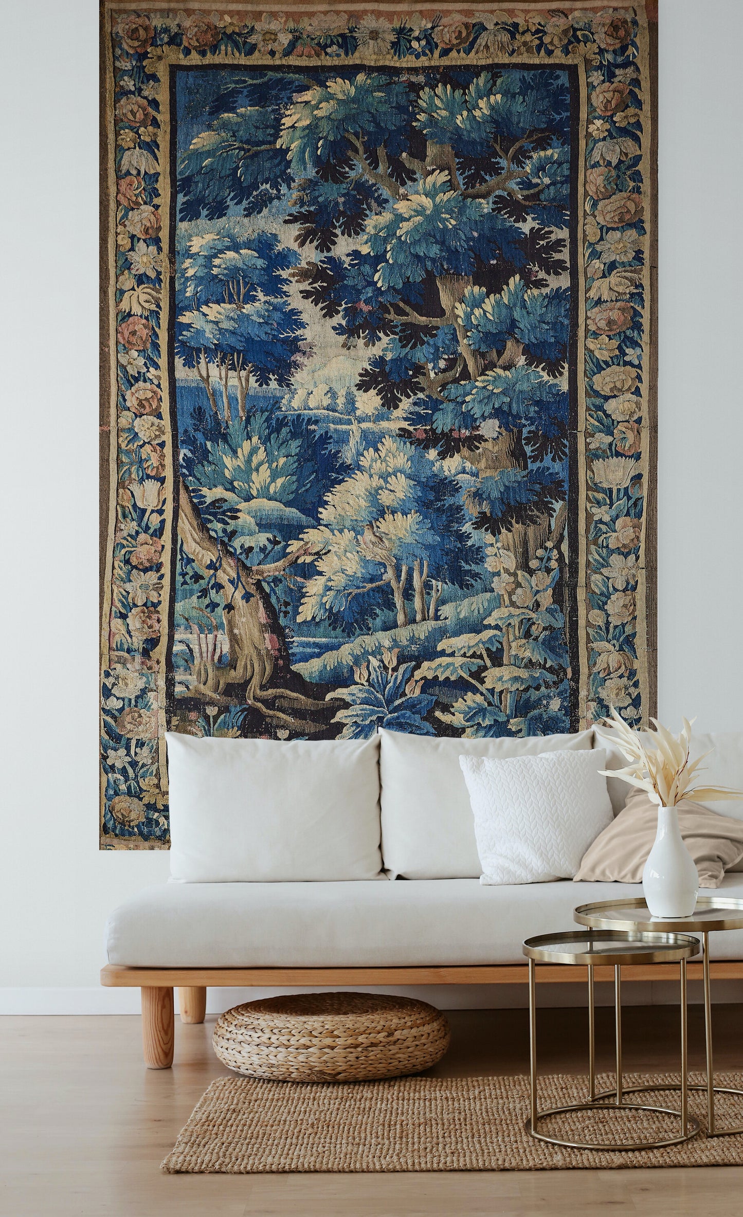 Beautiful Ultra Authentic Signature Impressive Verdure Tapestry Reproduction RE622305